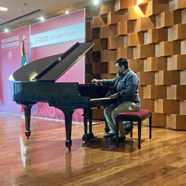 Afinacion-De-Pianos-1